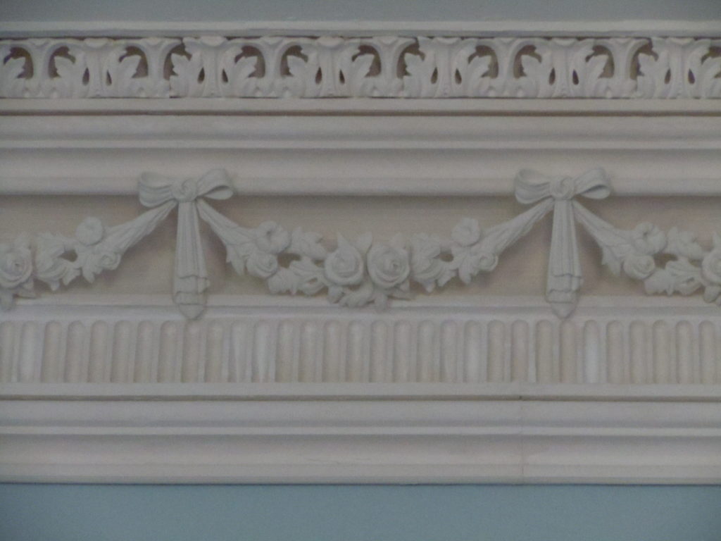  Close up of the detail of the dining room plaster cornice.